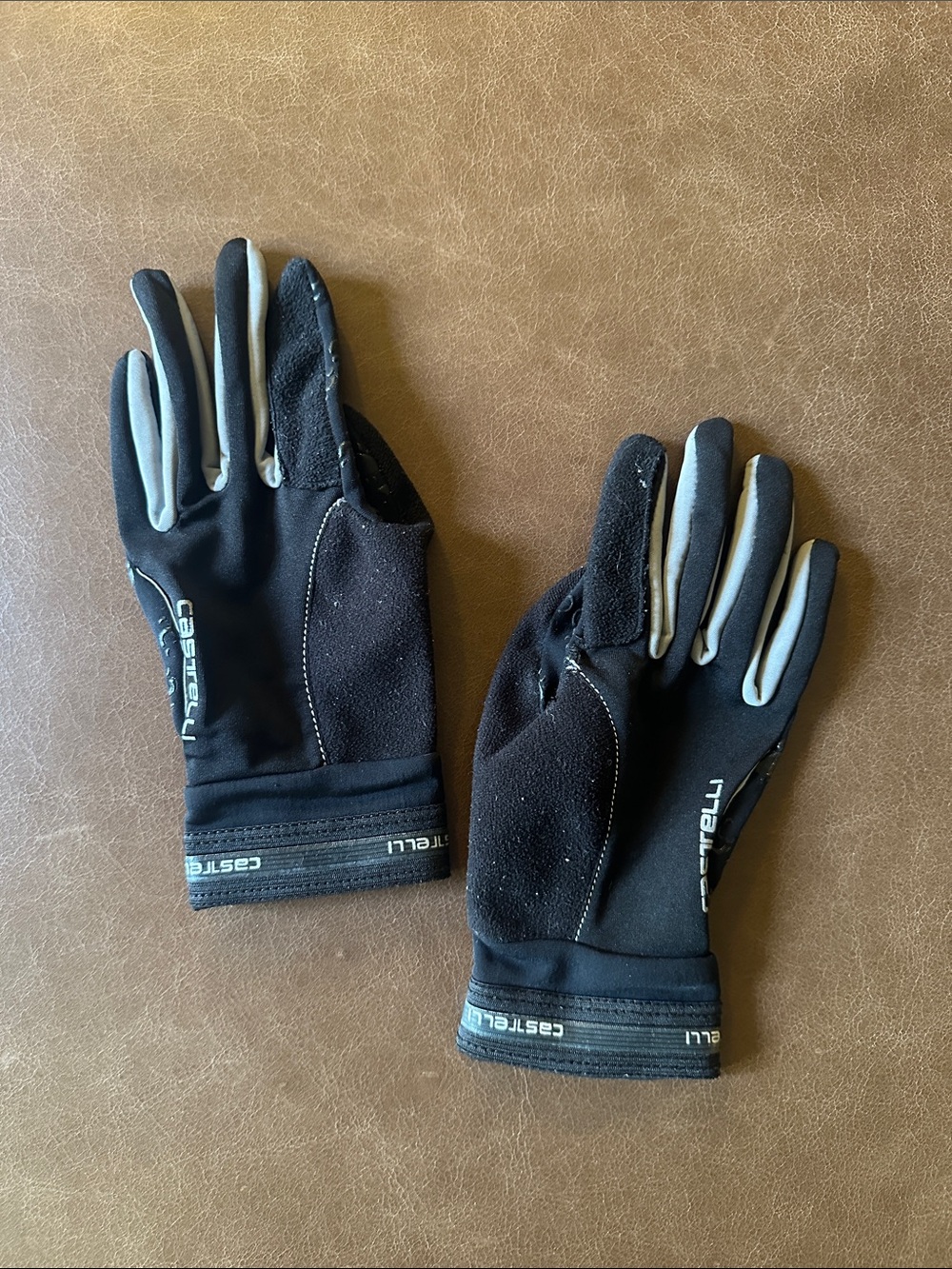 Castelli Men’s Black Cycling Gloves with Reflective Accents